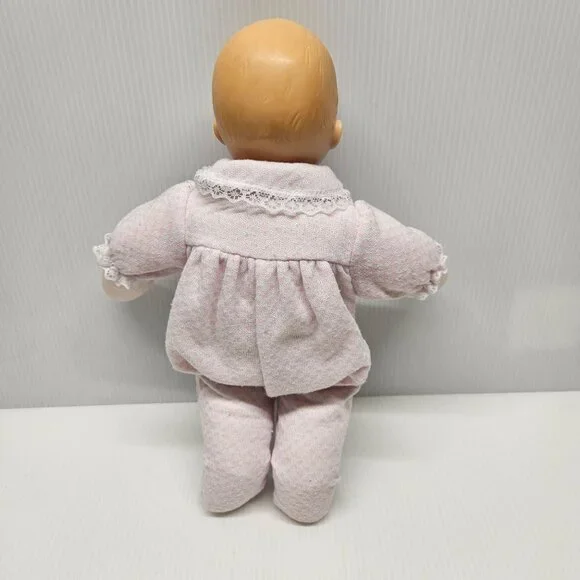 Madame Alexander 2015 Pink Check Huggums Vinyl Doll Sleepy Eyes Squeaks - Picture 4 of 4